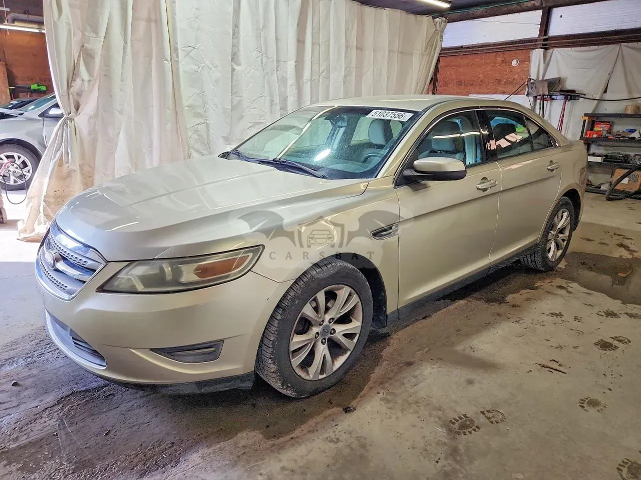 Ford Taurus 3.5L 6 2011