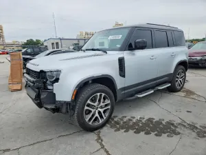 Land Rover Defender 3.0L 6 2023