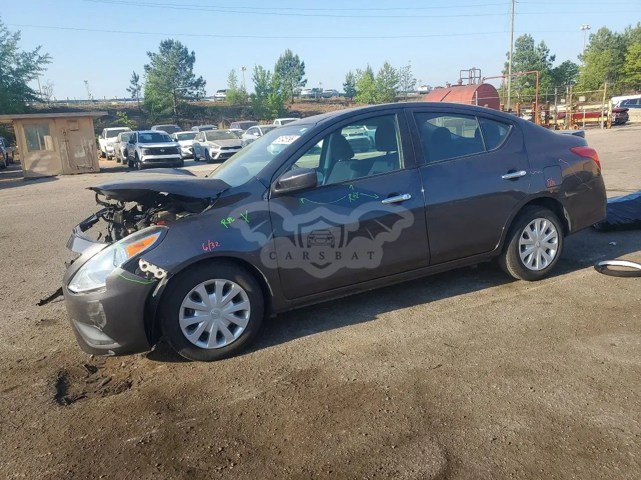 Nissan Versa 1.6L 4 2016