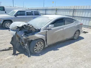 Hyundai Elantra 1.8L 4 2015