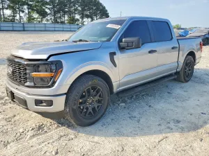 Ford F-150 5.0L 8 2024