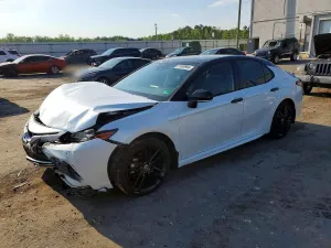Toyota Camry 2.5L 4 2021