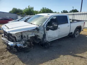 GMC Sierra 6.6L 8 2024