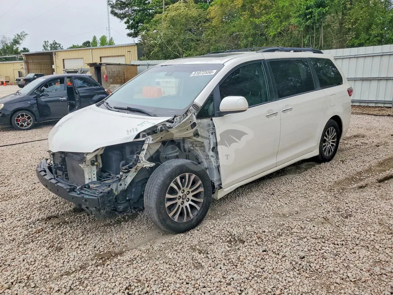 Toyota Sienna 3.5L 6 2019