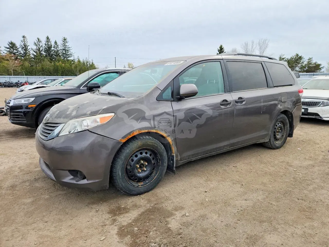 Toyota Sienna 3.5L 6 2013