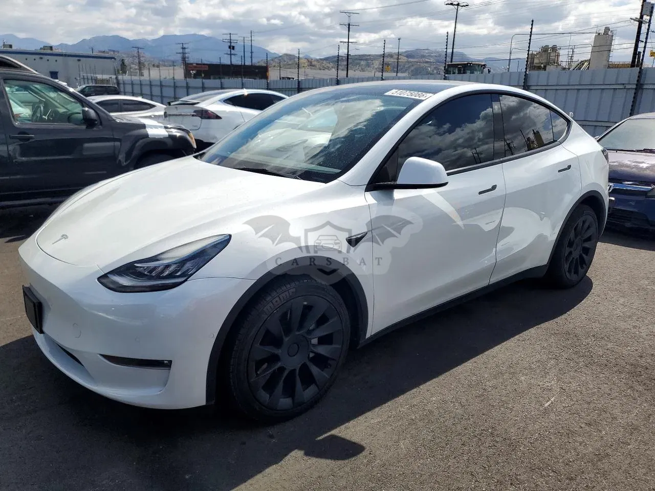Tesla Model Y 2022