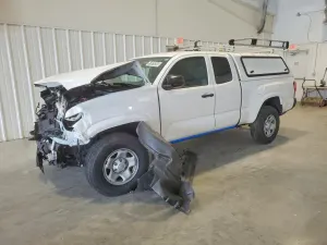 Toyota Tacoma 2.7L 4 2022