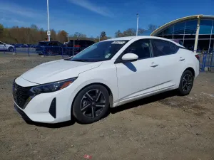 Nissan Sentra 2.0L 4 2025