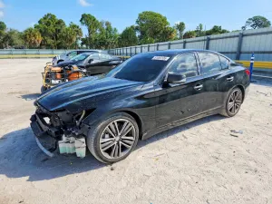 Infiniti Q50 3.7L 6 2014