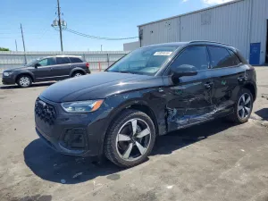 Audi Q5 2.0L 4 2022