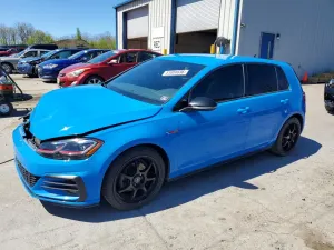 Volkswagen Golf 2.0L 4 2019