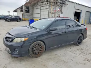 Toyota Corolla 1.8L 4 2013