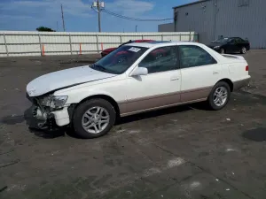 Toyota Camry 2.2L 4 2000
