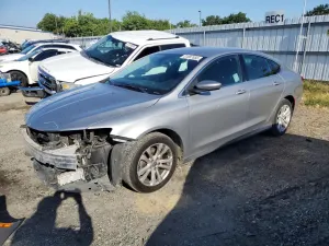 Chrysler 200 2.4L 4 2015