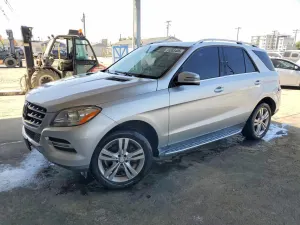 Mercedes-Benz ML 3.5L 6 2015