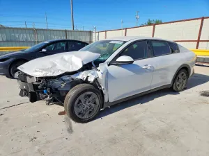 Kia K4 2.0L 4 2025