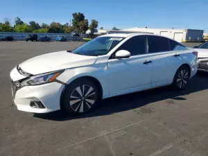 Nissan Altima 2.5L 4 2020