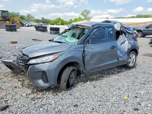 Nissan Kicks 1.6L 4 2024