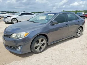 Toyota Camry 3.5L 6 2012