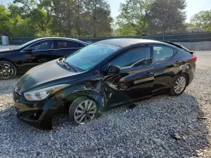 Hyundai Elantra 1.8L 4 2015
