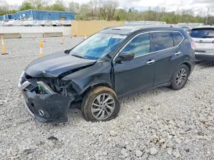 Nissan Rogue 2.5L 4 2015