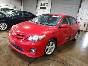 Toyota Corolla 1.8L 4 2013