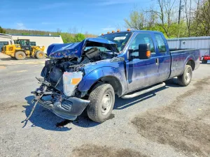 Ford F-250 6.2L 8 2012