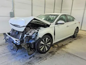 Nissan Altima 2.5L 4 2022