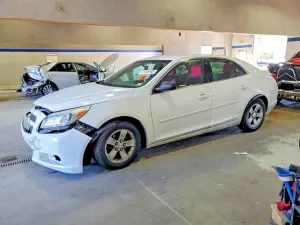 Chevrolet Malibu 2.5L 4 2013