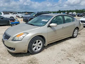 Nissan Altima 2009