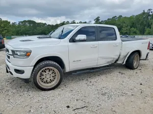 RAM 1500 5.7L 8 2021