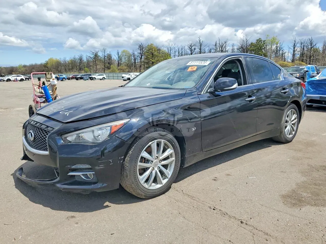 Infiniti Q50 3.7L 6 2015