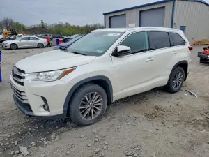 Toyota Highlander 3.5L 6 2018