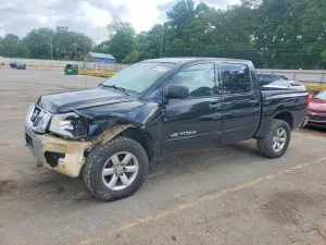 Nissan Titan 5.6L 8 2012