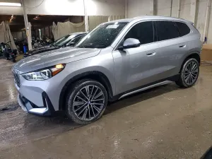 BMW X1 2.0L 4 2025