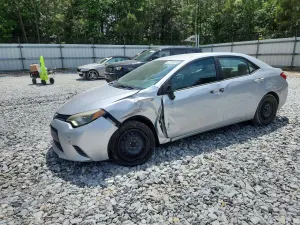 Toyota Corolla 1.8L 4 2015