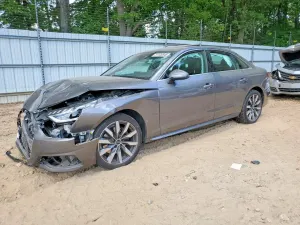 Audi A4 2.0L 4 2022
