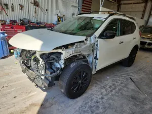 Nissan Rogue 2.5L 4 2017