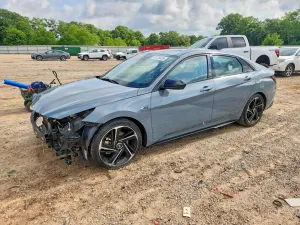 Hyundai Elantra 1.6L 4 2022