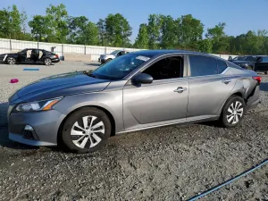 Nissan Altima 2.5L 4 2019