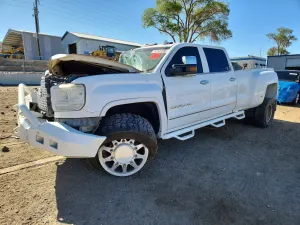 GMC Sierra 6.6L 8 2016