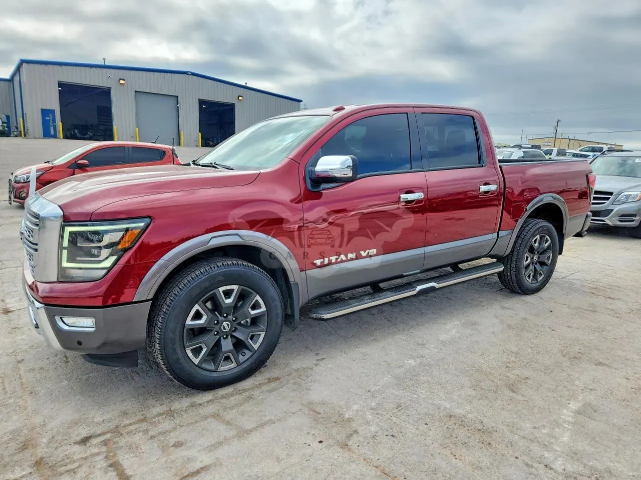 Nissan Titan 5.6L 8 2020
