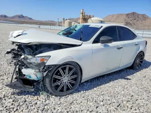 Lexus IS 2.5L 6 2015