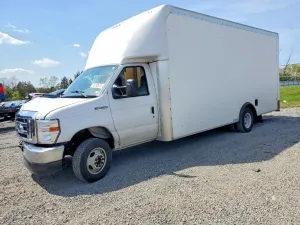 Ford Econoline 7.3L 8 2022