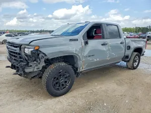 Chevrolet Silverado 1500 6.6L 8 2024