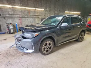 BMW X1 2.0L 4 2024