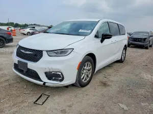 Chrysler Pacifica 3.6L 6 2025