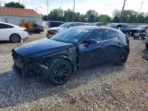 Mazda 3 2.5L 4 2019