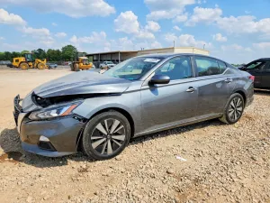 Nissan Altima 2.5L 4 2022