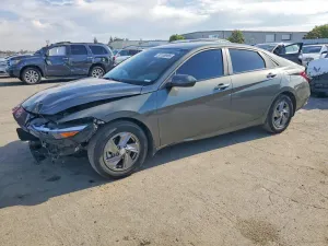 Hyundai Elantra 2.0L 4 2024